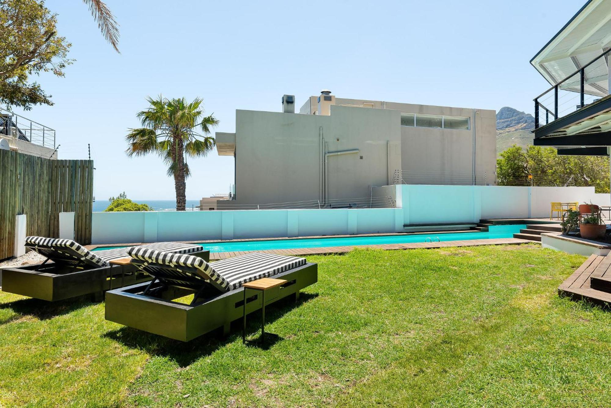 Neighbourgood 1St Crescent Camps Bay Hotel Kaapstad Buitenkant foto