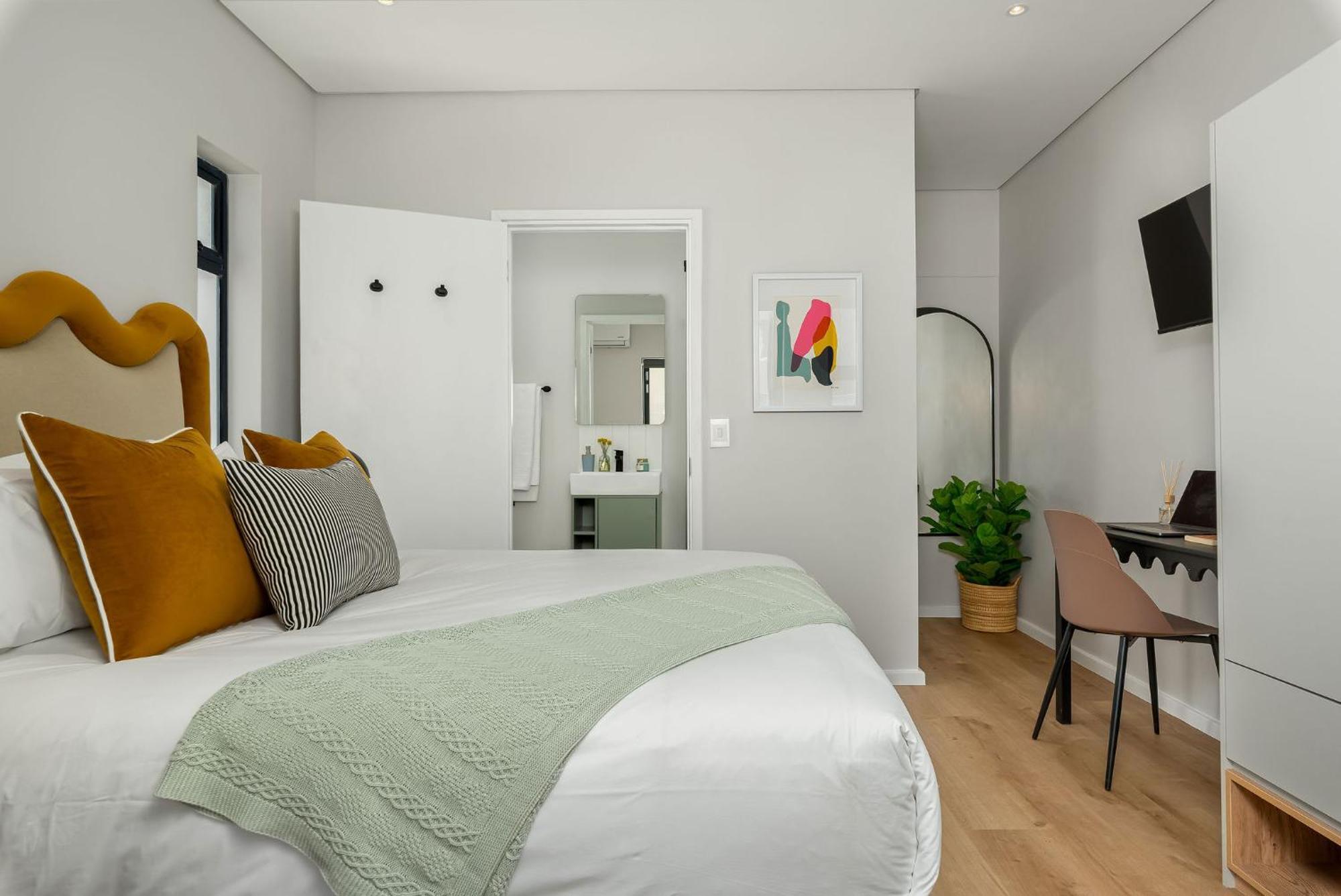 Neighbourgood 1St Crescent Camps Bay Hotel Kaapstad Kamer foto