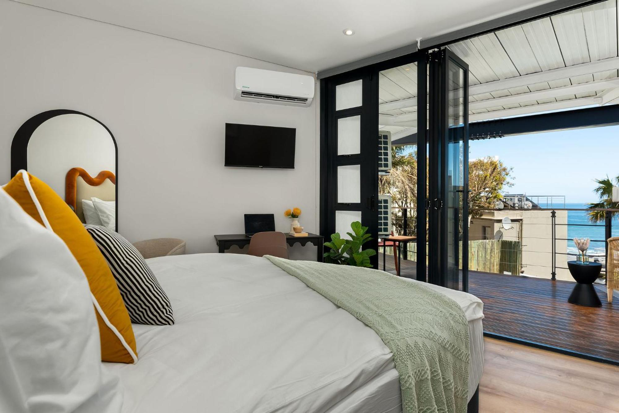Neighbourgood 1St Crescent Camps Bay Hotel Kaapstad Buitenkant foto