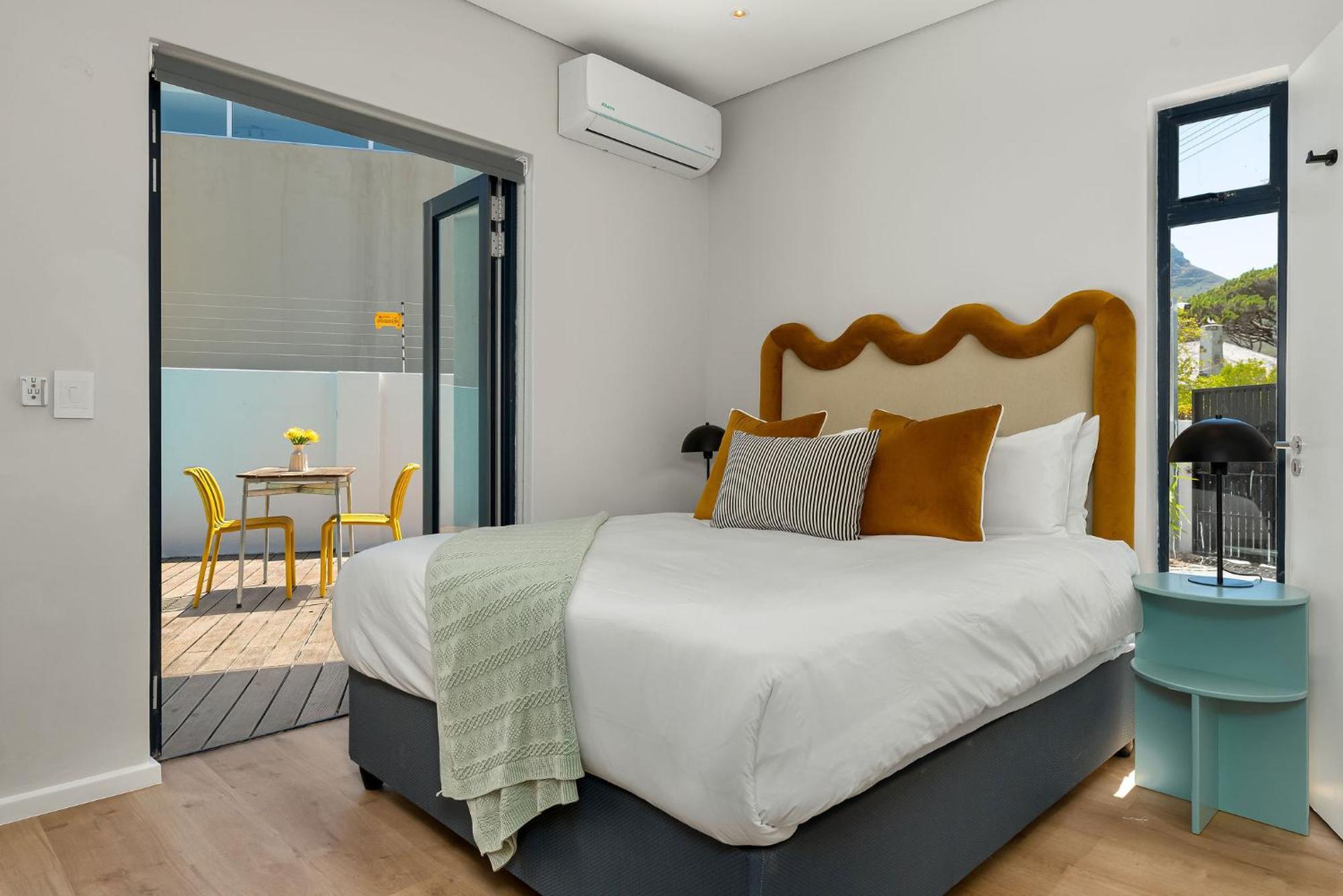 Neighbourgood 1St Crescent Camps Bay Hotel Kaapstad Buitenkant foto