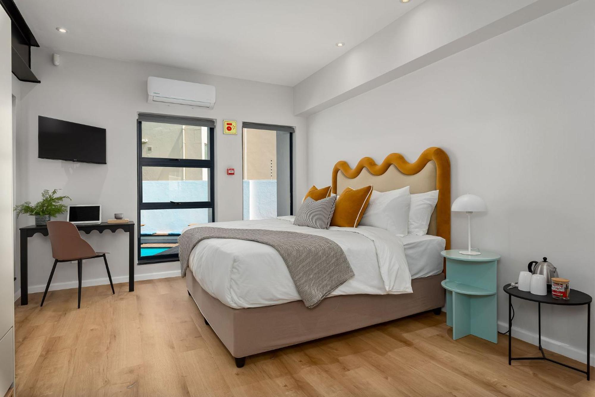 Neighbourgood 1St Crescent Camps Bay Hotel Kaapstad Buitenkant foto