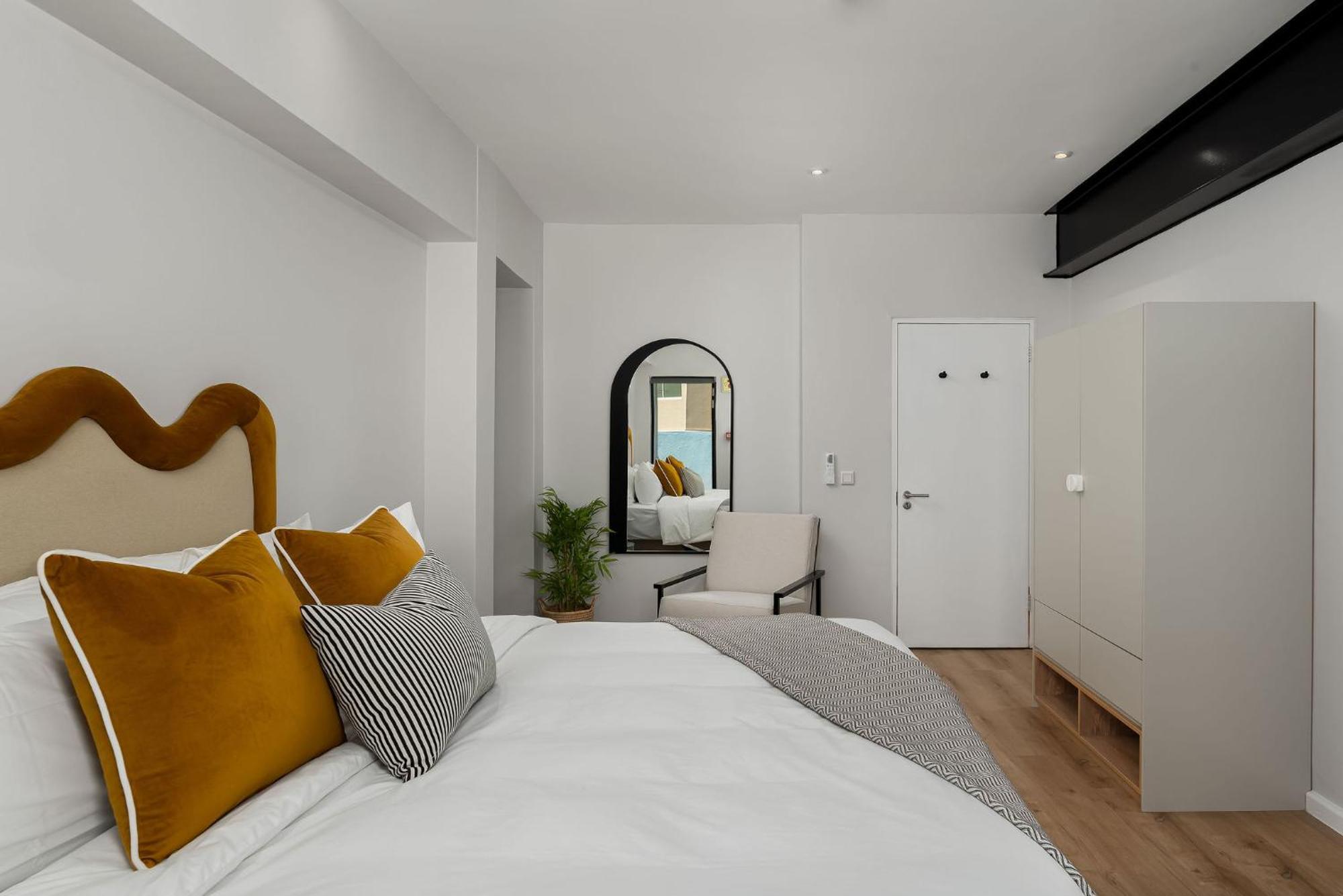 Neighbourgood 1St Crescent Camps Bay Hotel Kaapstad Kamer foto